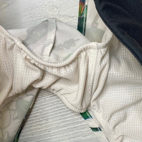 Reebok CrossFit Women’s Beetle Insect Print Knit Workout Delta Shorts Size Large - Picture 13 of 15